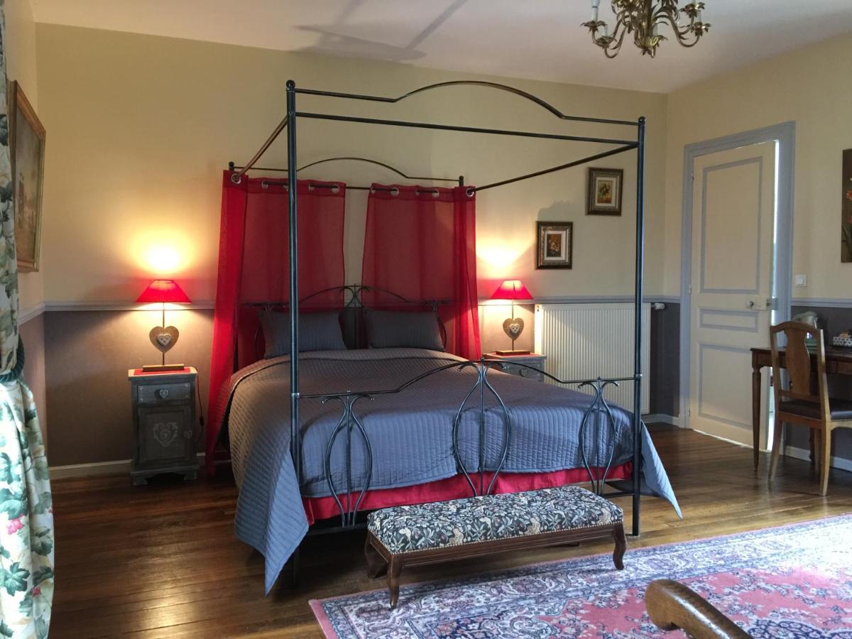 Chemilly-sur-Yonne Chateau Le Barreau - Chambres D'Hotes الغرفة الصورة