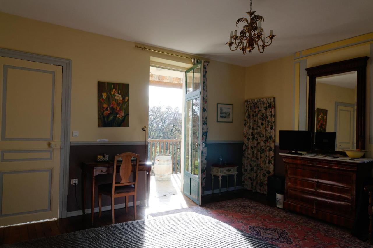 Chemilly-sur-Yonne Chateau Le Barreau - Chambres D'Hotes الغرفة الصورة